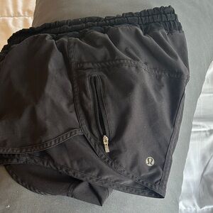 Lululemon hotty hots Black Athletic Shorts